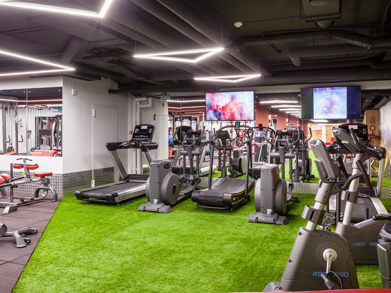 IRON FITNESS