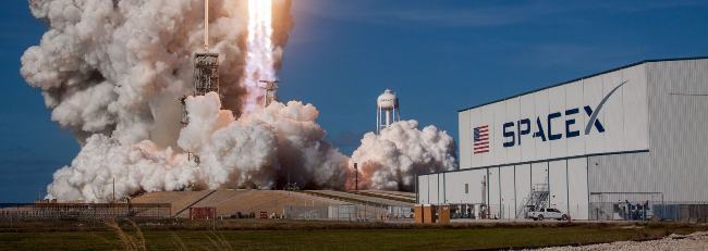 Компания Spacex